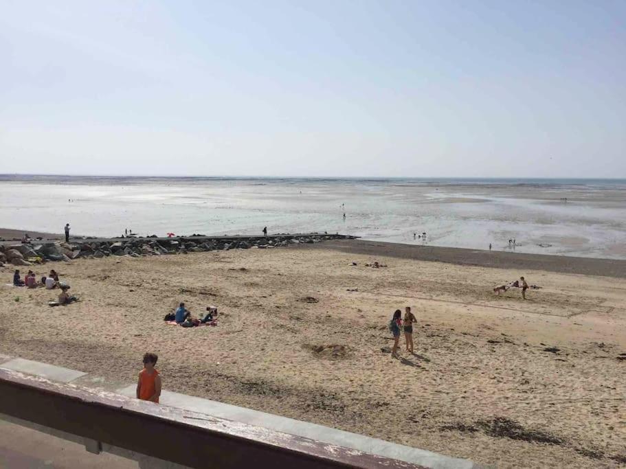 Les Iles Vue Sur Mer Agon-Coutainville Exterior foto