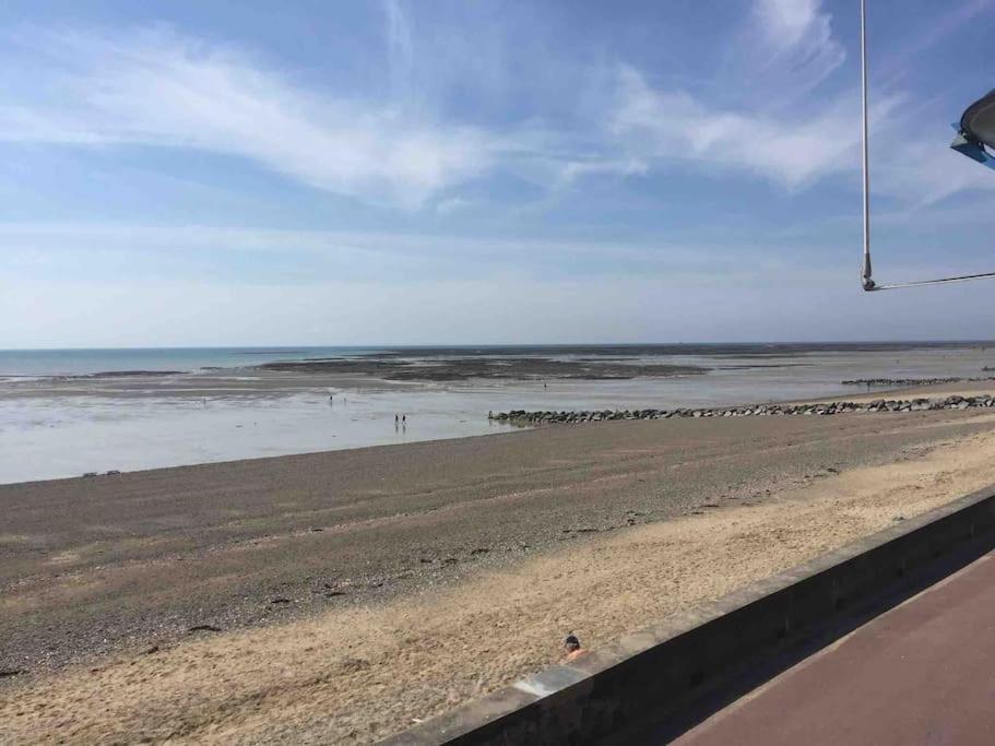 Les Iles Vue Sur Mer Agon-Coutainville Exterior foto